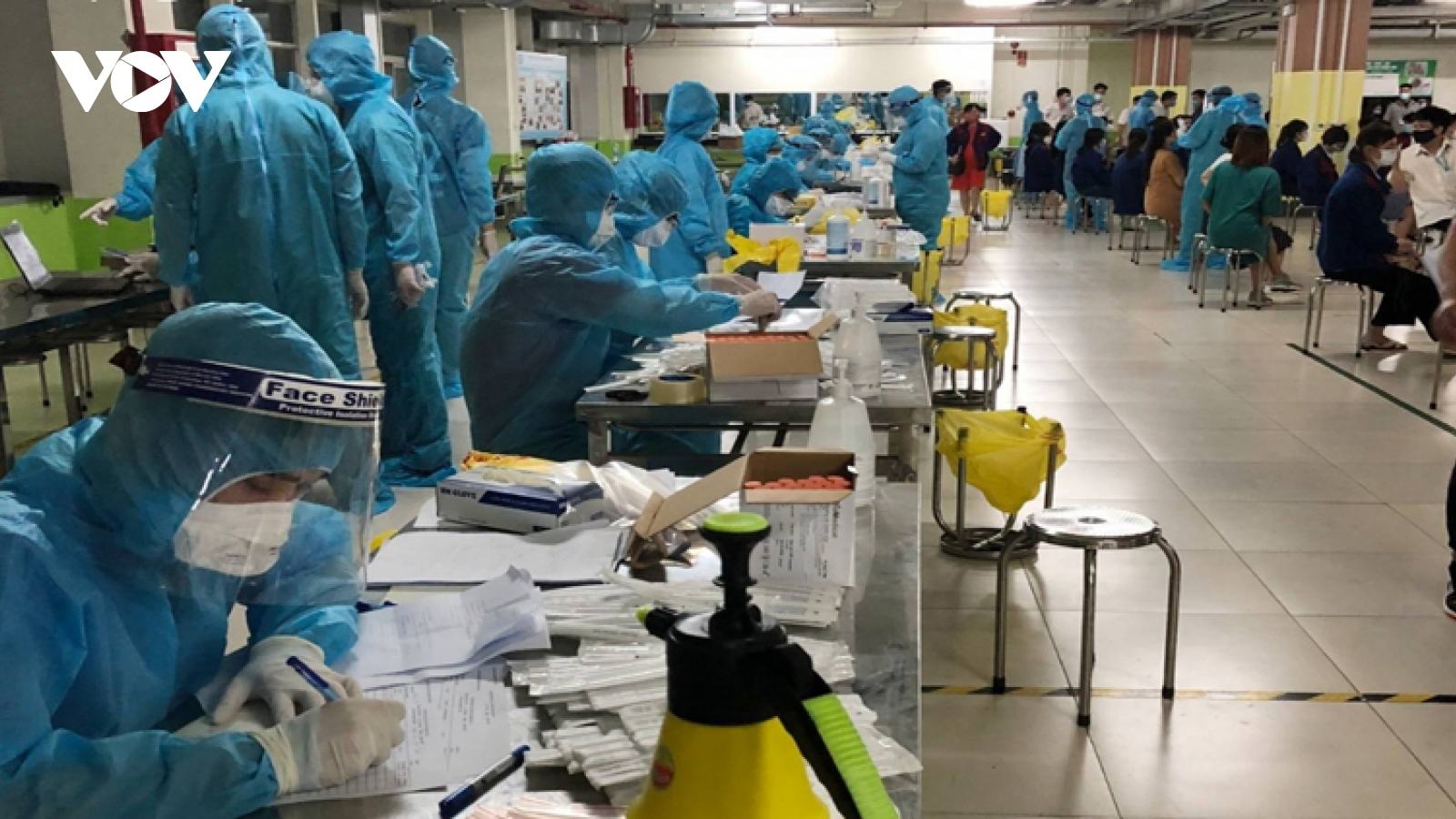 COVID-19: 127 more cases detected, caseload breaches 1,000-mark over 20 days
